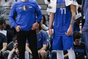 爱游戏体育-关于蒂姆关键节点突破纪录，独行侠带队取胜！的信息